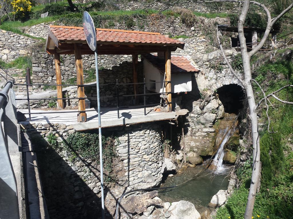 A Ca Du Barbijum